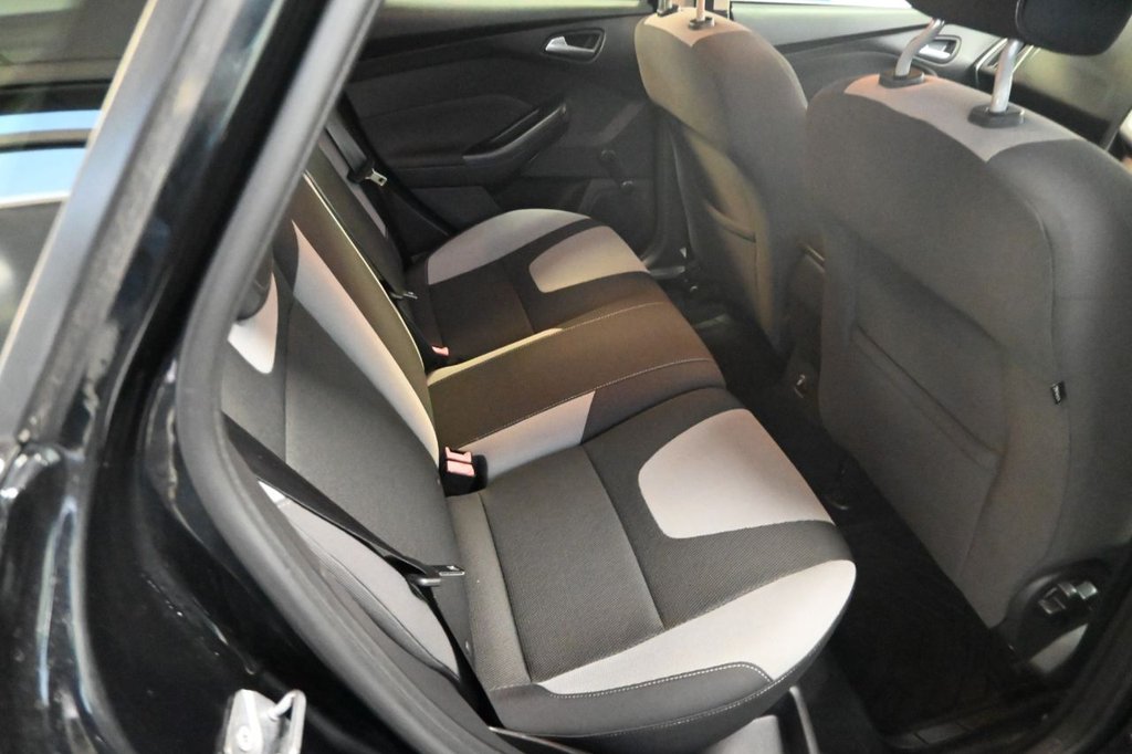 Used Ford Focus 2014 for sale - 76698119: Photo 13