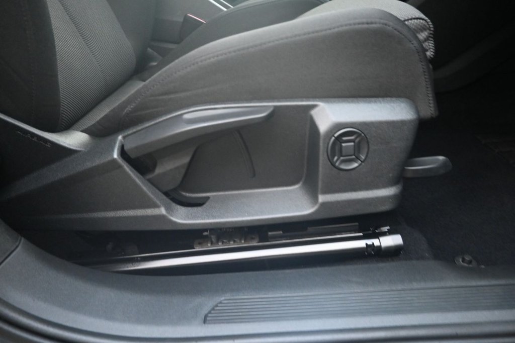 Used Audi Q4 e-tron 2022 for sale - 77904619: Photo 7