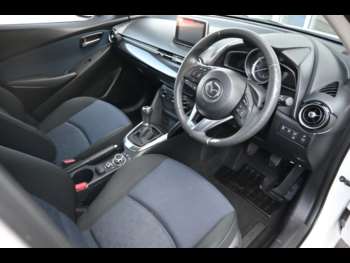 Used Mazda Mazda2 2016 for sale - 74885027: Photo