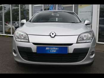 Used Renault Megane 2011 for sale - 74708746: Photo