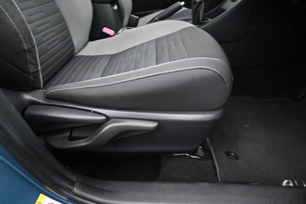 Used Toyota Auris 2015 for sale - 75937675: Photo 21