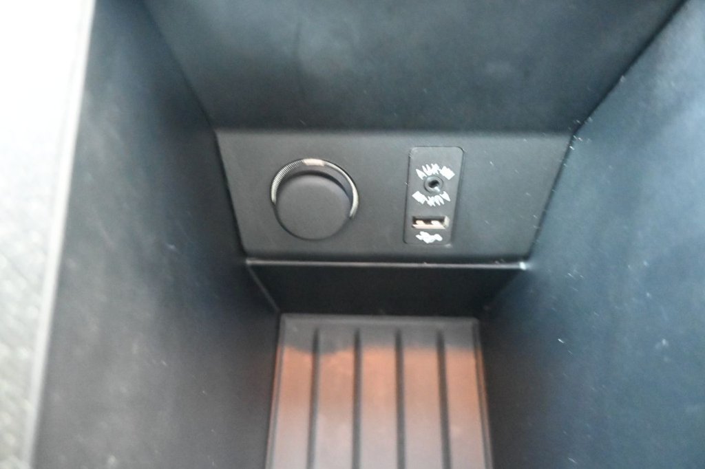 Used BMW i3 2017 for sale - 77978928: Photo 19