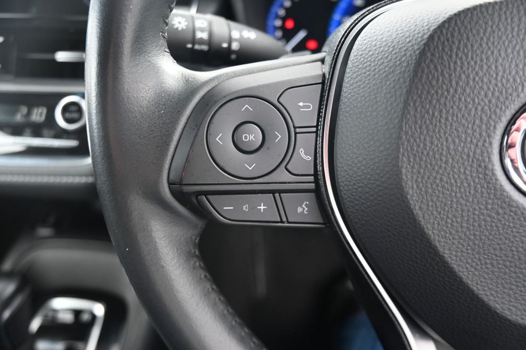 Used Toyota Corolla 2021 for sale - 76010375: Photo 24