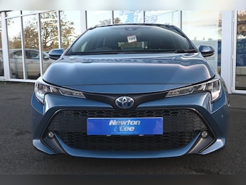 Used Toyota Corolla 2021 for sale - 76010375: Photo 2