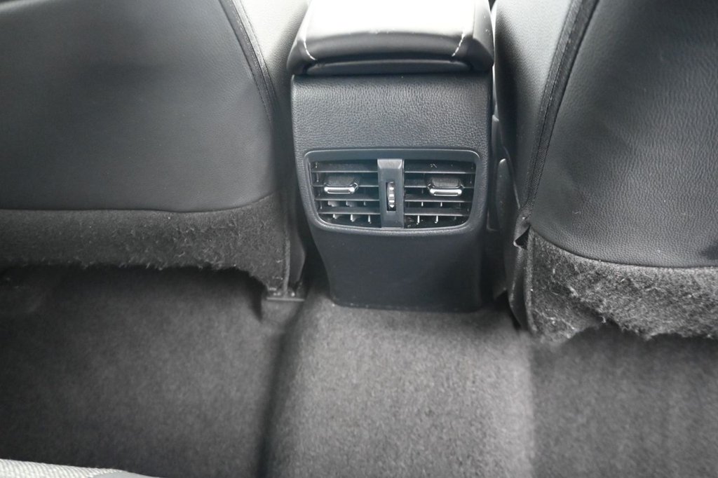 Used Toyota Corolla 2021 for sale - 76010375: Photo 32