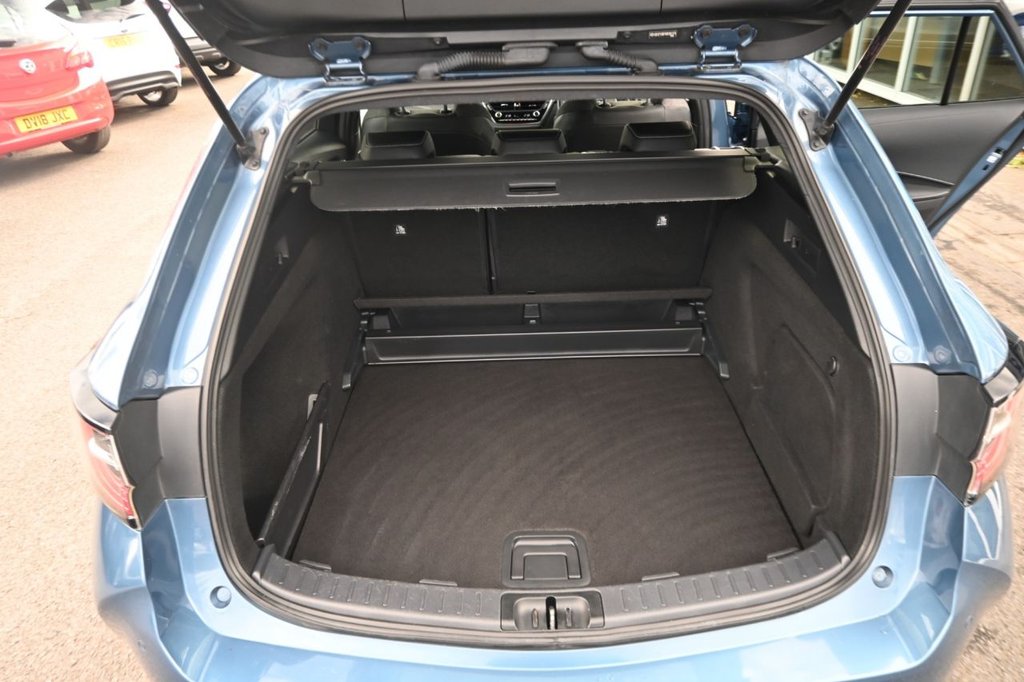 Used Toyota Corolla 2021 for sale - 76010375: Photo 35