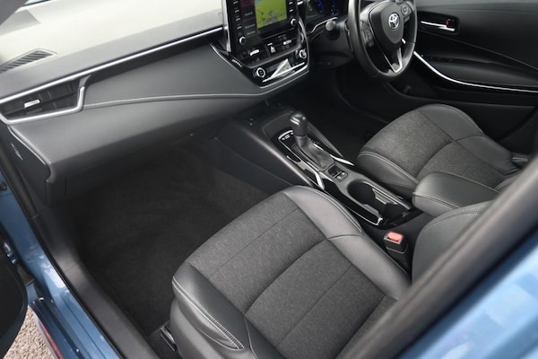 Used Toyota Corolla 2021 for sale - 76010375: Photo 39