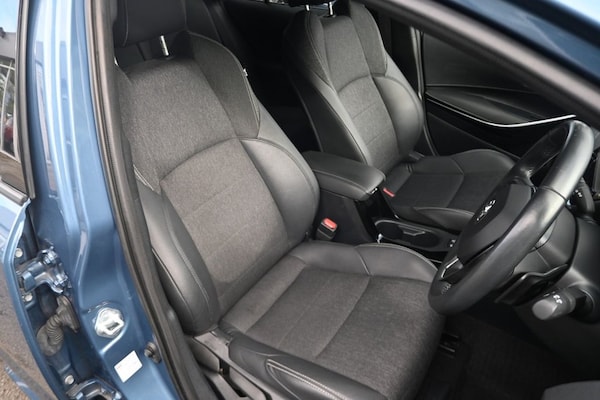 Used Toyota Corolla 2021 for sale - 76010375: Photo 45