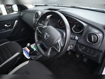 Used Dacia Sandero Stepway 2018 for sale - 75830485: Photo