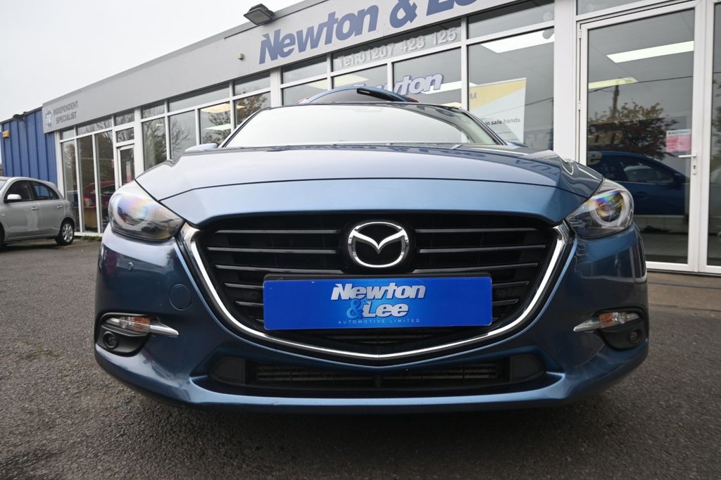 Used Mazda Mazda3 2018 for sale - 76291548: Photo 2