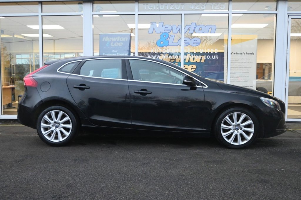 Used Volvo V40 2015 for sale - 77122100: Photo 6