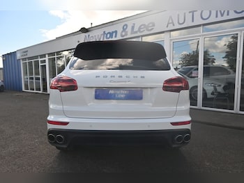 Used Porsche Cayenne 2015 for sale - 79358641: Photo