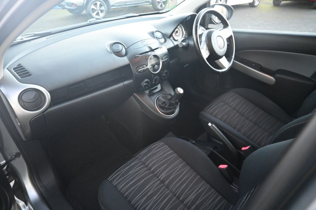 Used Mazda Mazda2 2009 for sale - 76900455: Photo 8