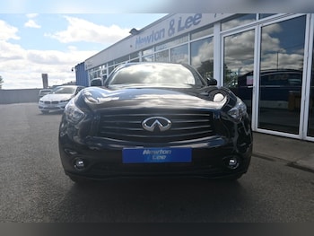 Used Infiniti QX70 2016 for sale - 79482198: Photo