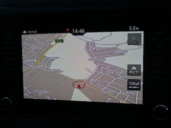 Used Skoda Karoq 2019 for sale - 76582656: Photo