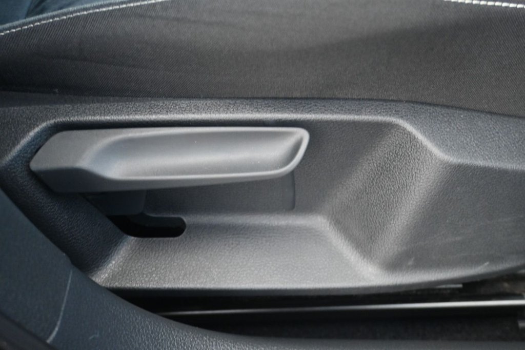 Used Volkswagen Golf 2014 for sale - 77952709: Photo 16