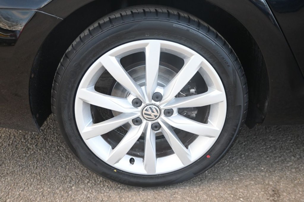 Used Volkswagen Golf 2014 for sale - 77952709: Photo 29