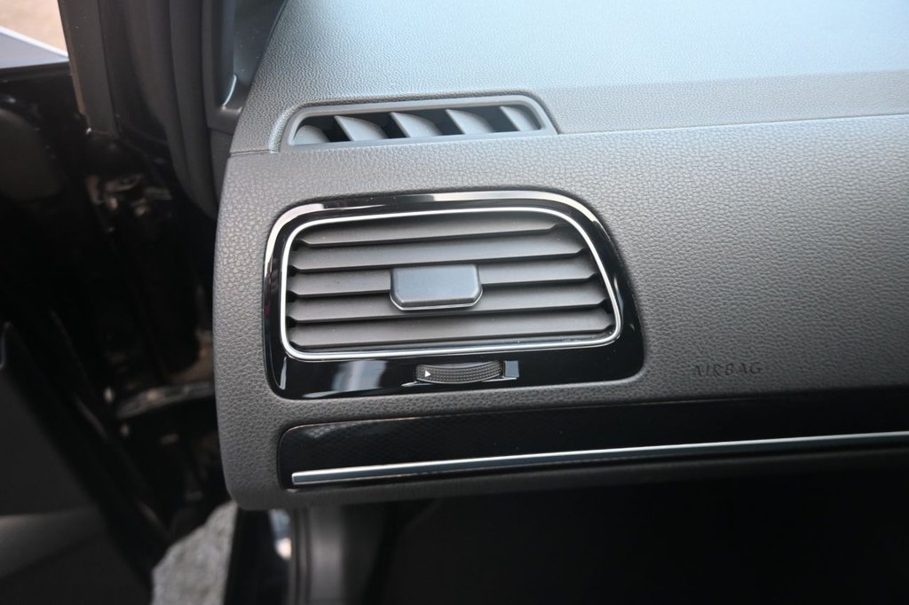 Used Volkswagen Golf 2014 for sale - 77952709: Photo 44