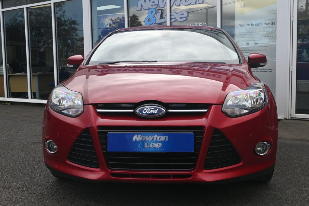 Used Ford Focus 2014 for sale - 76574752: Photo 2