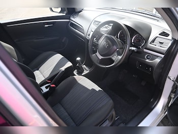 Used Suzuki Swift 2013 for sale - 79022359: Photo