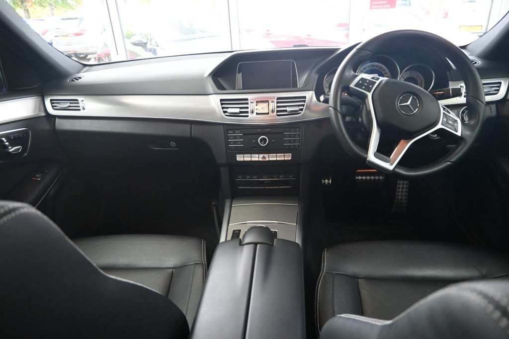 Used Mercedes-Benz E Class 2016 for sale - 75802332: Photo 11