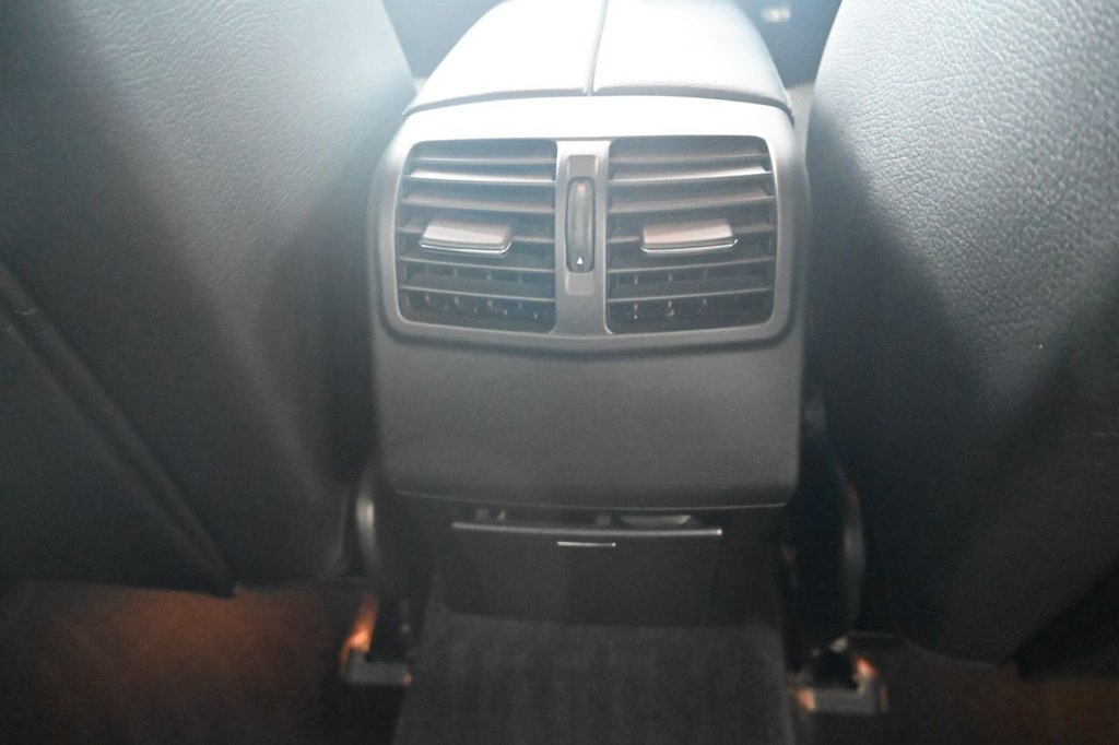 Used Mercedes-Benz E Class 2016 for sale - 75802332: Photo 12