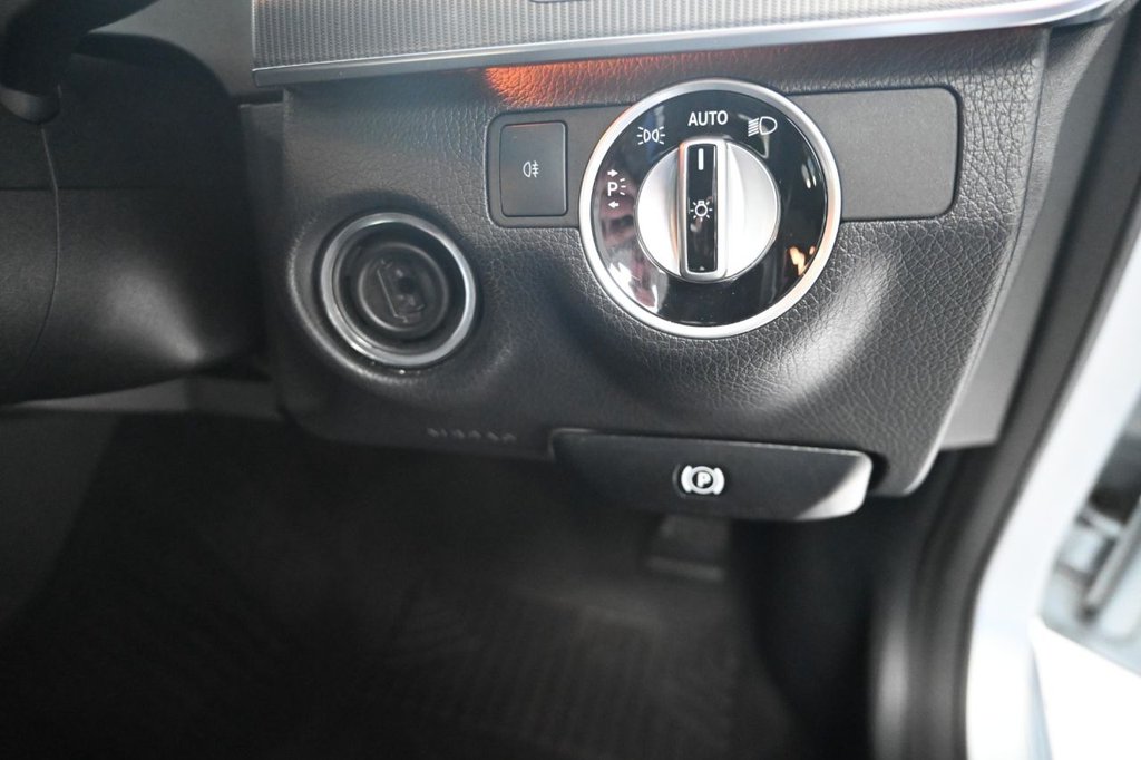 Used Mercedes-Benz E Class 2016 for sale - 75802332: Photo 23