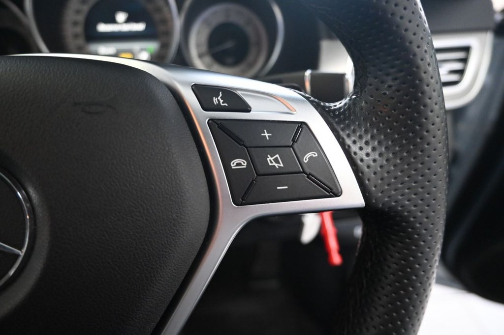 Used Mercedes-Benz E Class 2016 for sale - 75802332: Photo 35