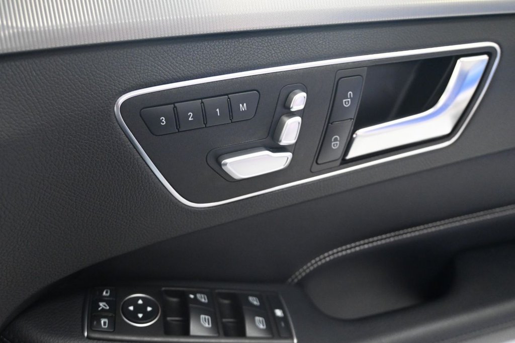 Used Mercedes-Benz E Class 2016 for sale - 75802332: Photo 38