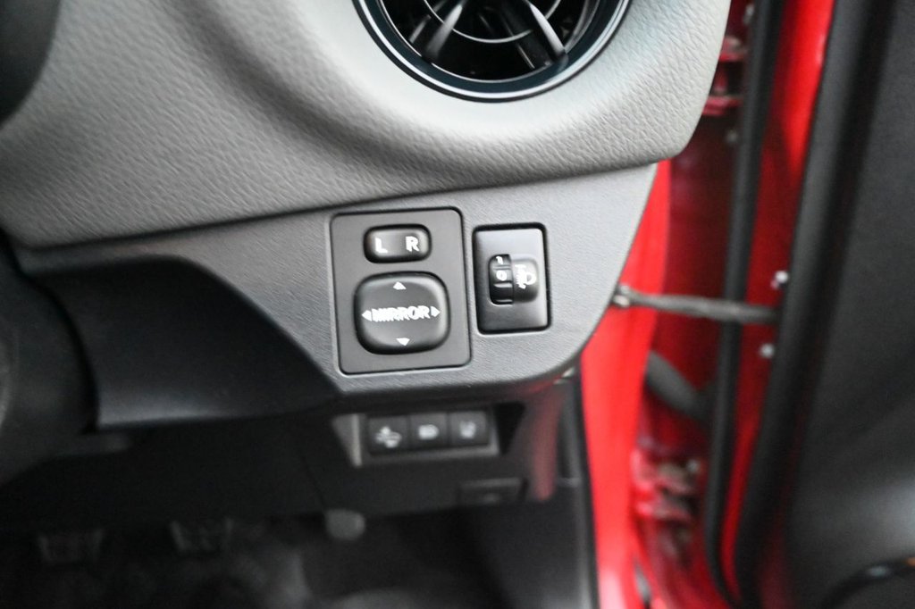 Used Toyota Yaris 2019 for sale - 76417573: Photo 15