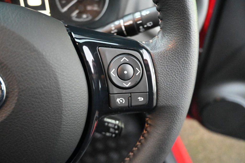 Used Toyota Yaris 2019 for sale - 76417573: Photo 16