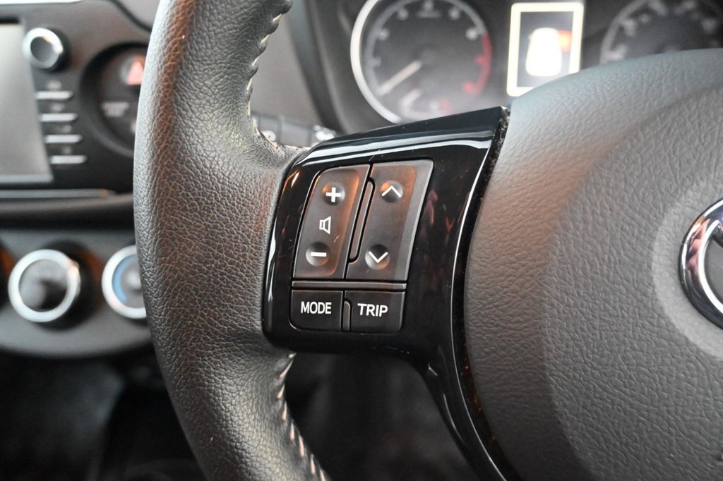 Used Toyota Yaris 2019 for sale - 76417573: Photo 20