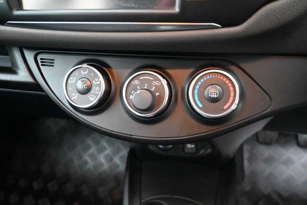 Used Toyota Yaris 2019 for sale - 76417573: Photo 22