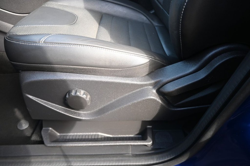 Used Ford Kuga 2015 for sale - 78043906: Photo 38