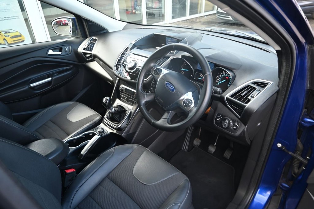 Used Ford Kuga 2015 for sale - 78043906: Photo 4