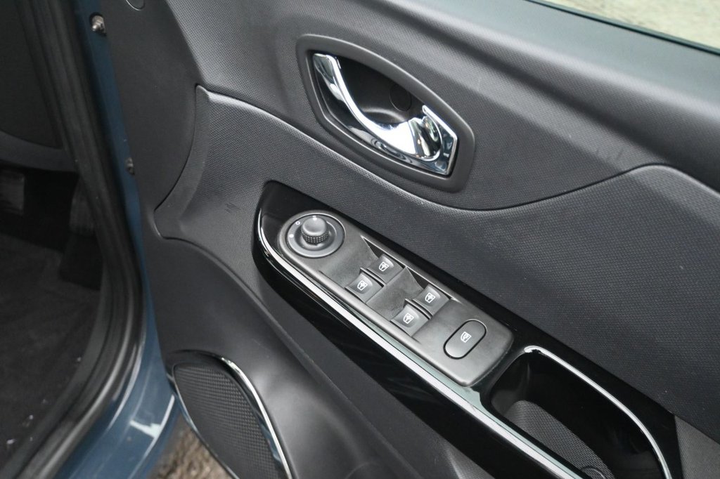 Used Renault Captur 2013 for sale - 76132794: Photo 11