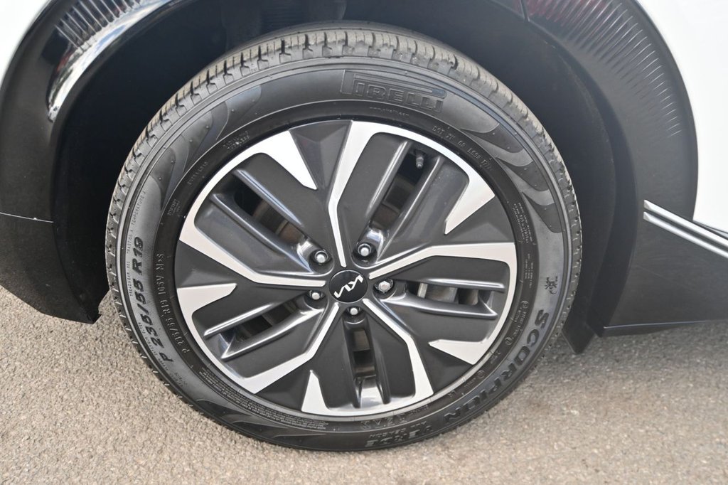 Used Kia EV6 2022 for sale - 76758629: Photo 15