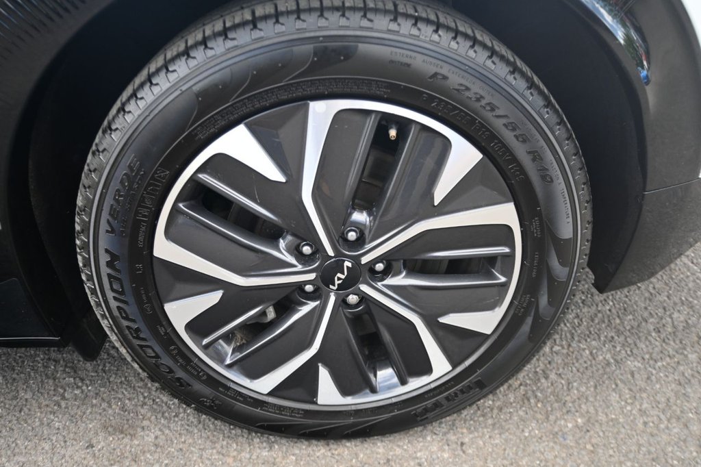 Used Kia EV6 2022 for sale - 76758629: Photo 17