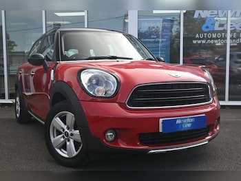 2016 (16) - 1.6 Cooper SUV 5dr Petrol Auto ALL4 Euro 6 (122 ps)
