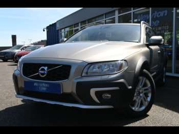 Used Volvo XC70 2016 for sale - 74708821: Photo