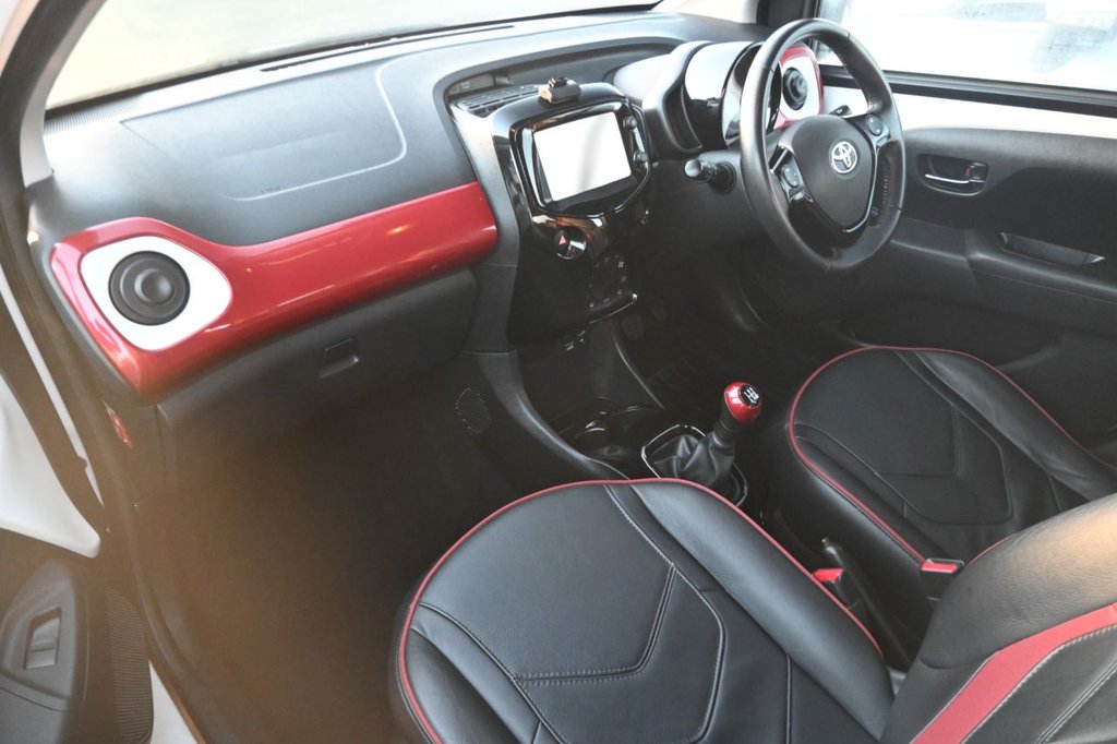 Used Toyota AYGO 2017 for sale - 76867928: Photo 22