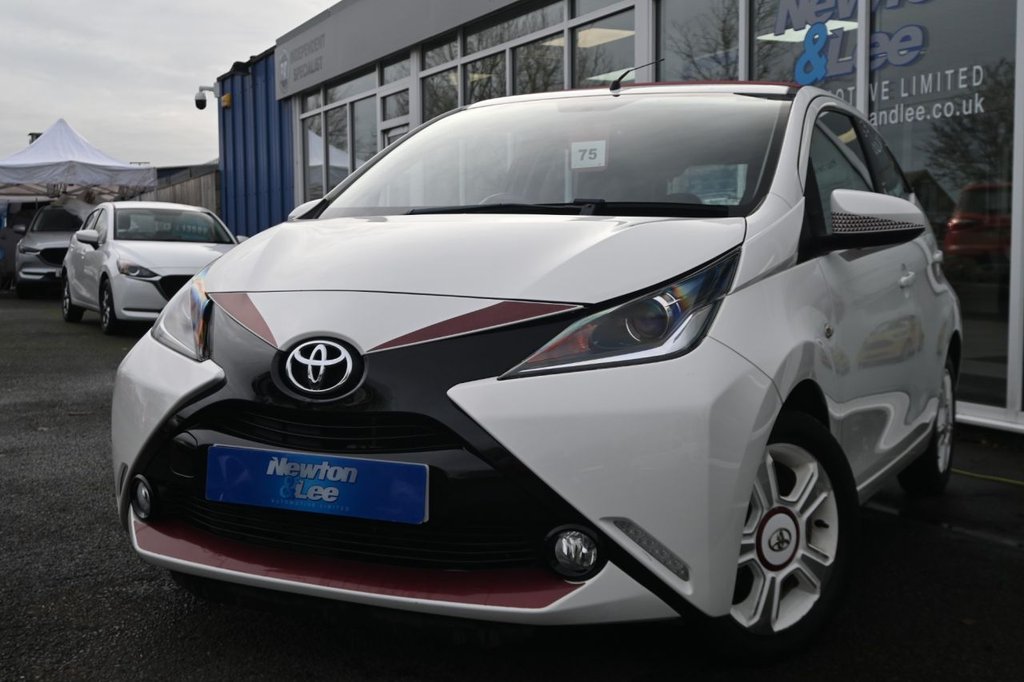 Used Toyota AYGO 2017 for sale - 76867928: Photo 3