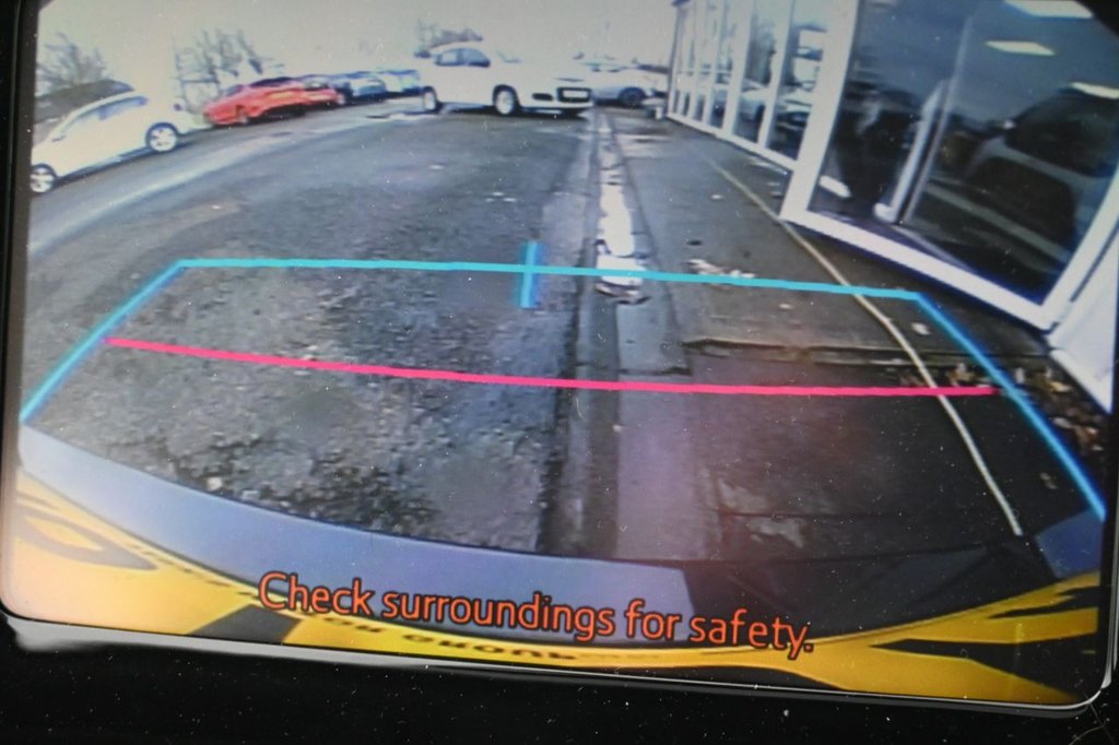 Used Toyota AYGO 2017 for sale - 76867928: Photo 4