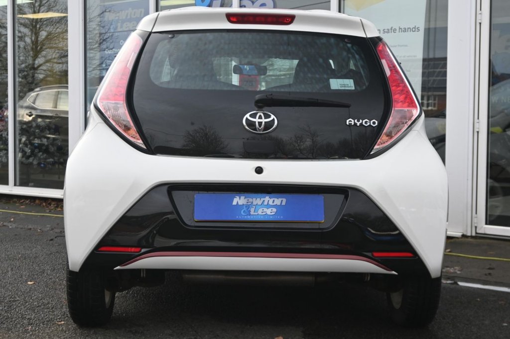 Used Toyota AYGO 2017 for sale - 76867928: Photo 5
