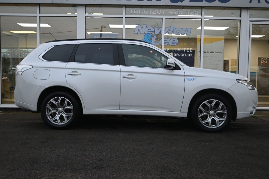 Used Mitsubishi Outlander 2014 for sale - 77122166: Photo 8