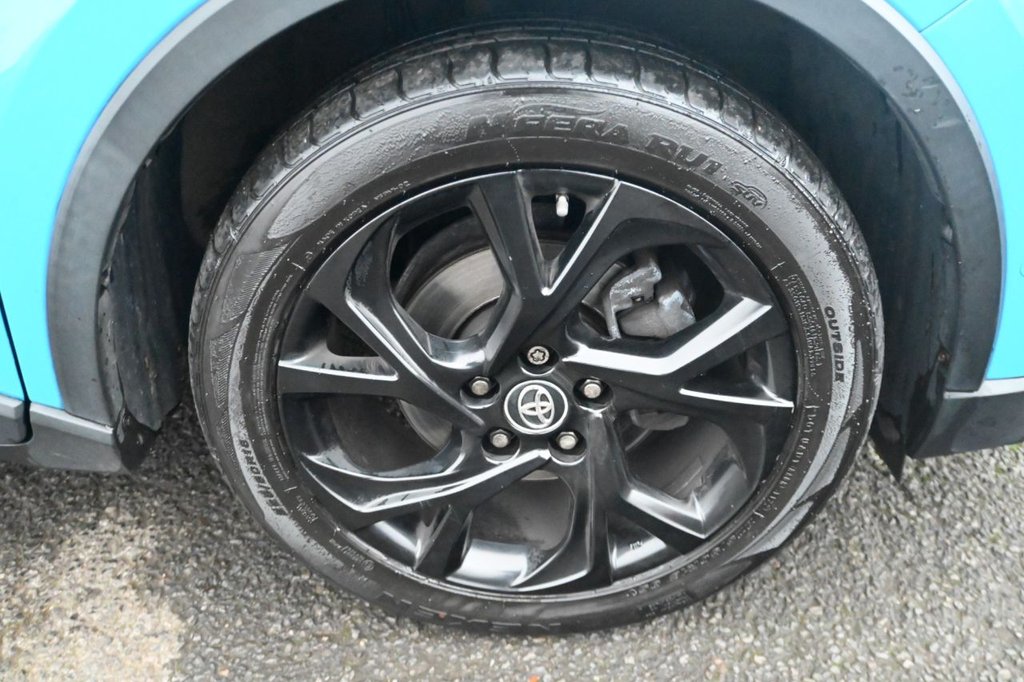 Used Toyota C-HR 2019 for sale - 76510273: Photo 12