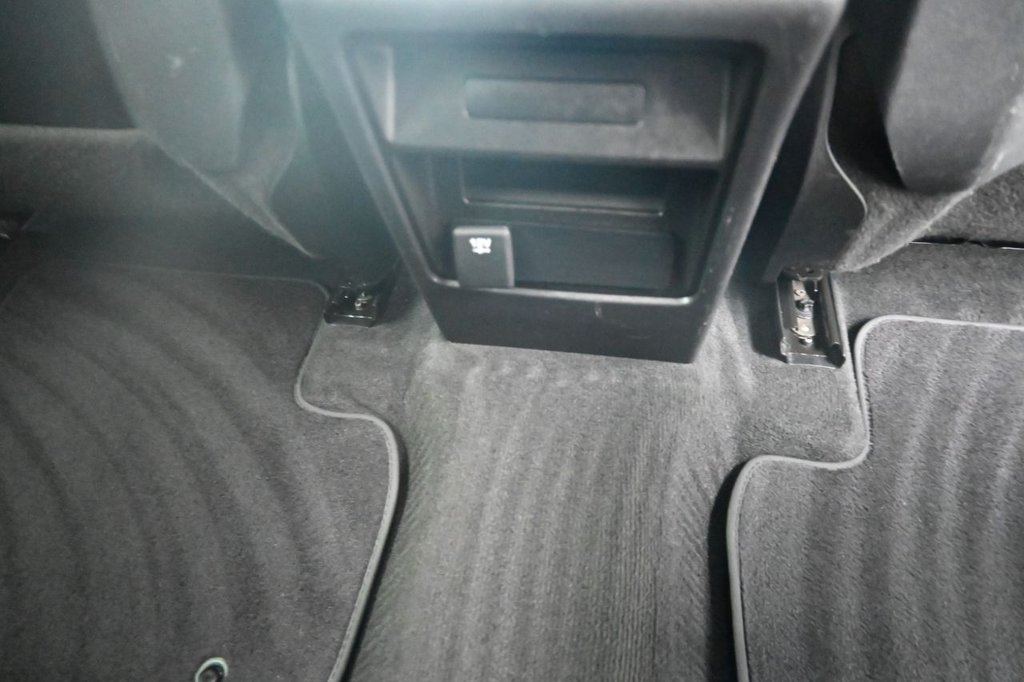 Used Land Rover Discovery Sport 2015 for sale - 76279559: Photo 19