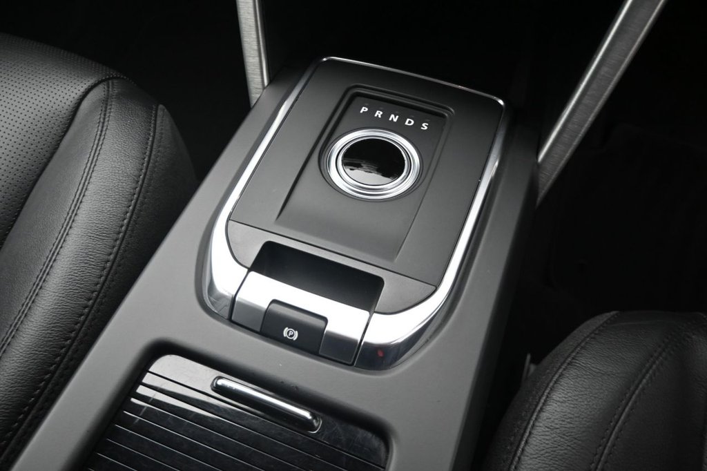 Used Land Rover Discovery Sport 2015 for sale - 76279559: Photo 27