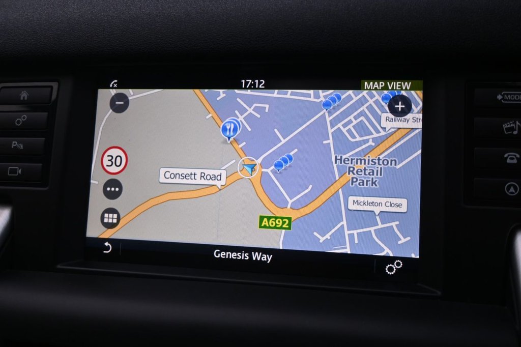 Used Land Rover Discovery Sport 2015 for sale - 76279559: Photo 4