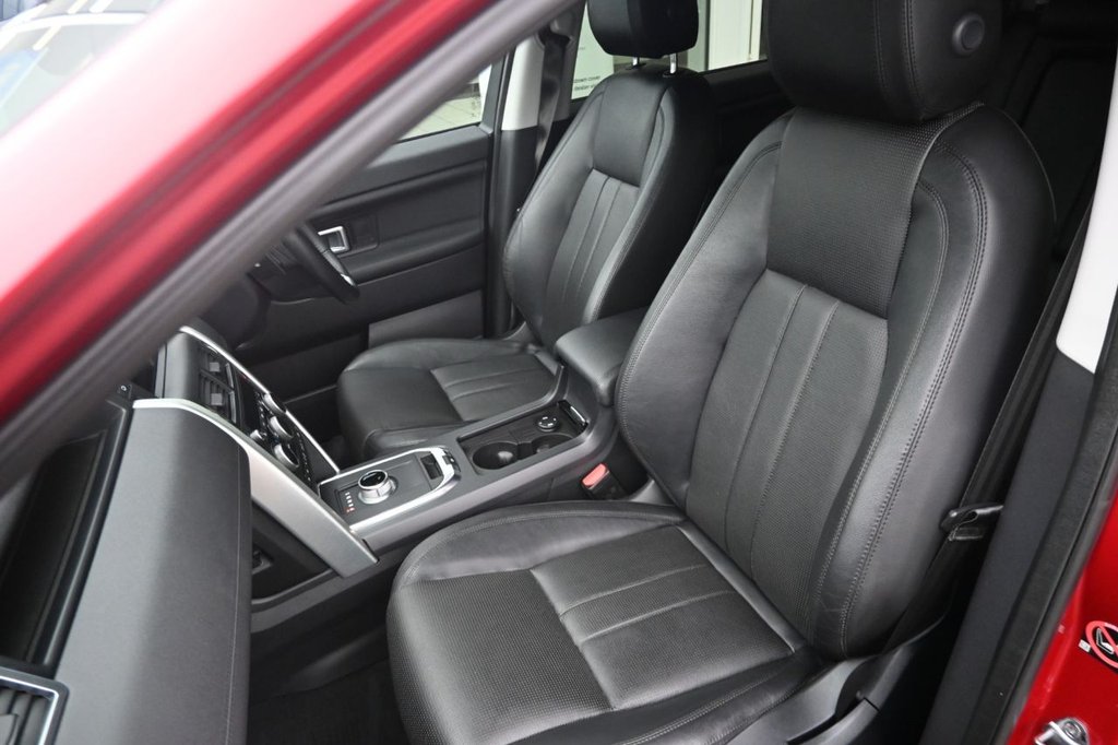 Used Land Rover Discovery Sport 2015 for sale - 76279559: Photo 42